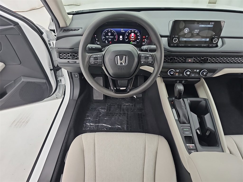 2025 Honda Accord LX photo 17