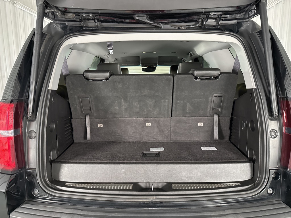 2016 Chevrolet Tahoe LT photo 8