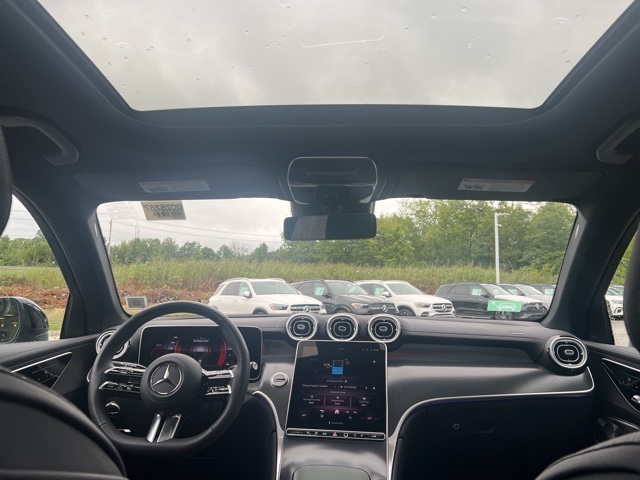 2025 Mercedes Benz GLC 350e 4MATIC photo 35