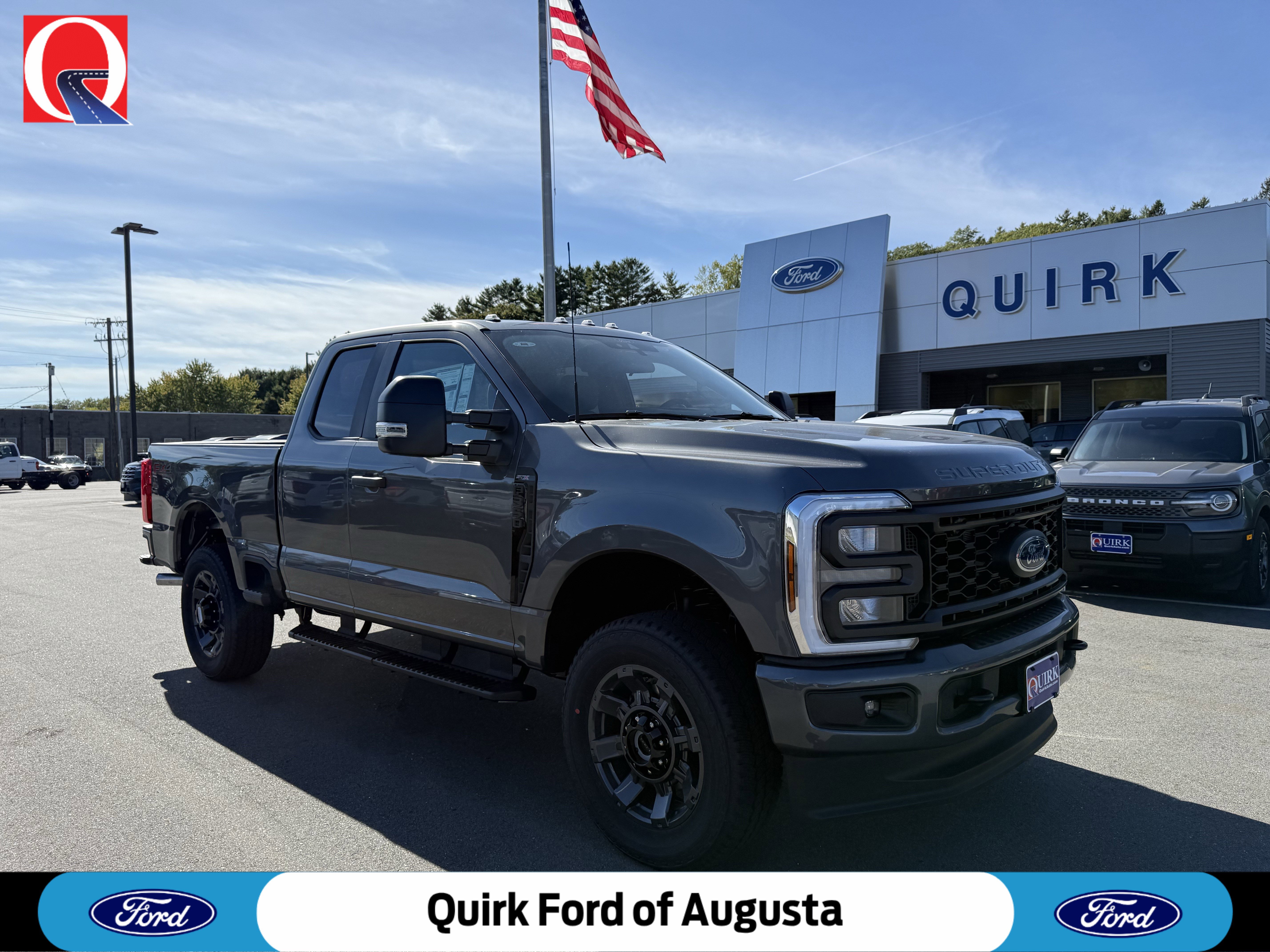 2026 Ford F-350 Super Duty XL's photo