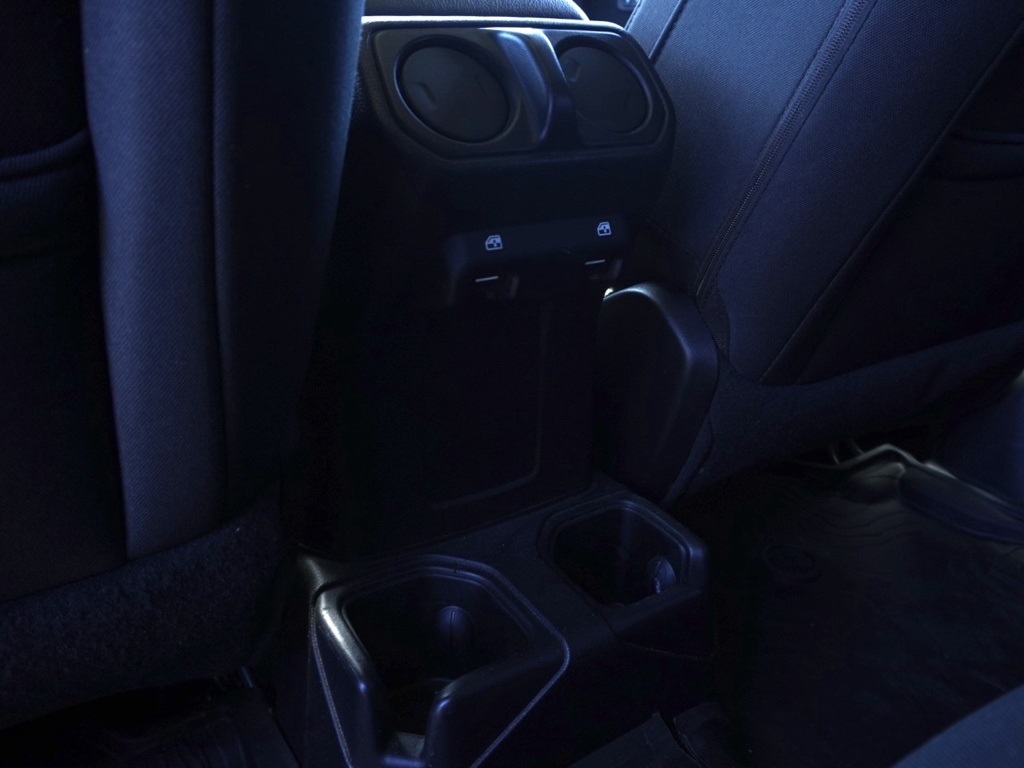 2019 Jeep Wrangler Sport S photo 20