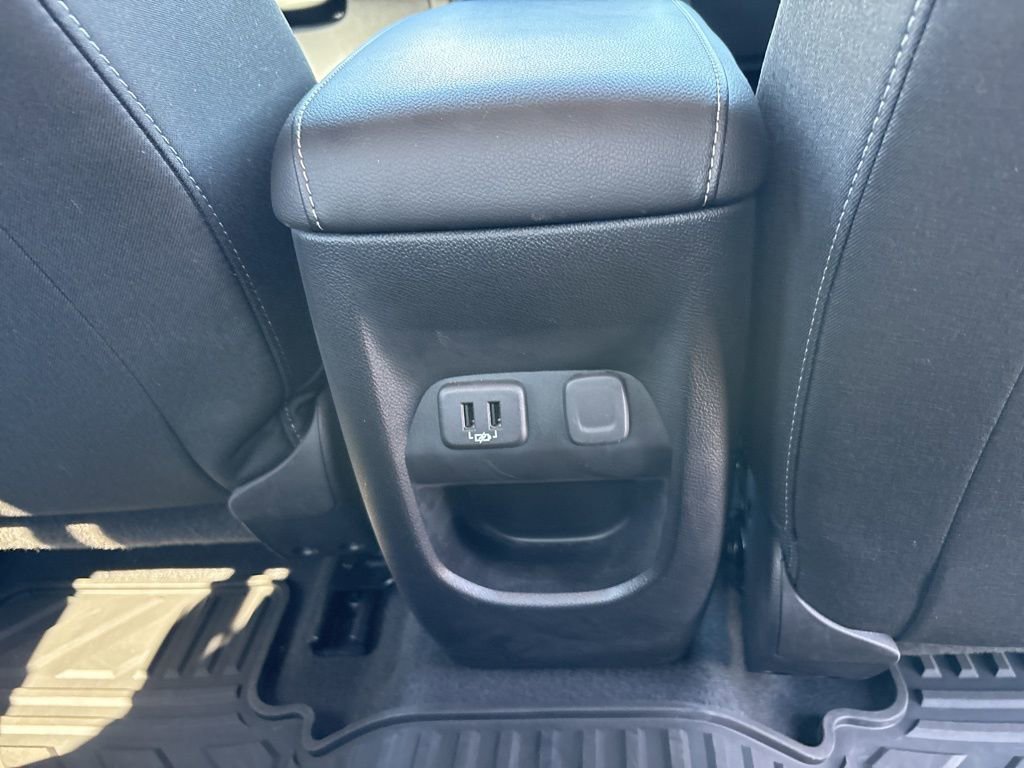 2019 Chevrolet Colorado LT photo 18