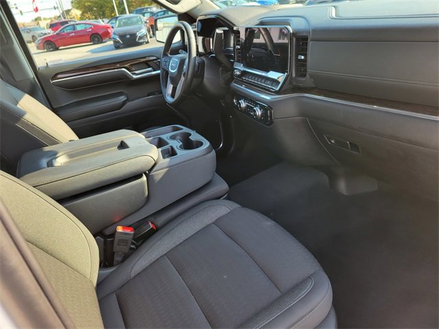 2024 Gmc Sierra 1500 SLE photo 17