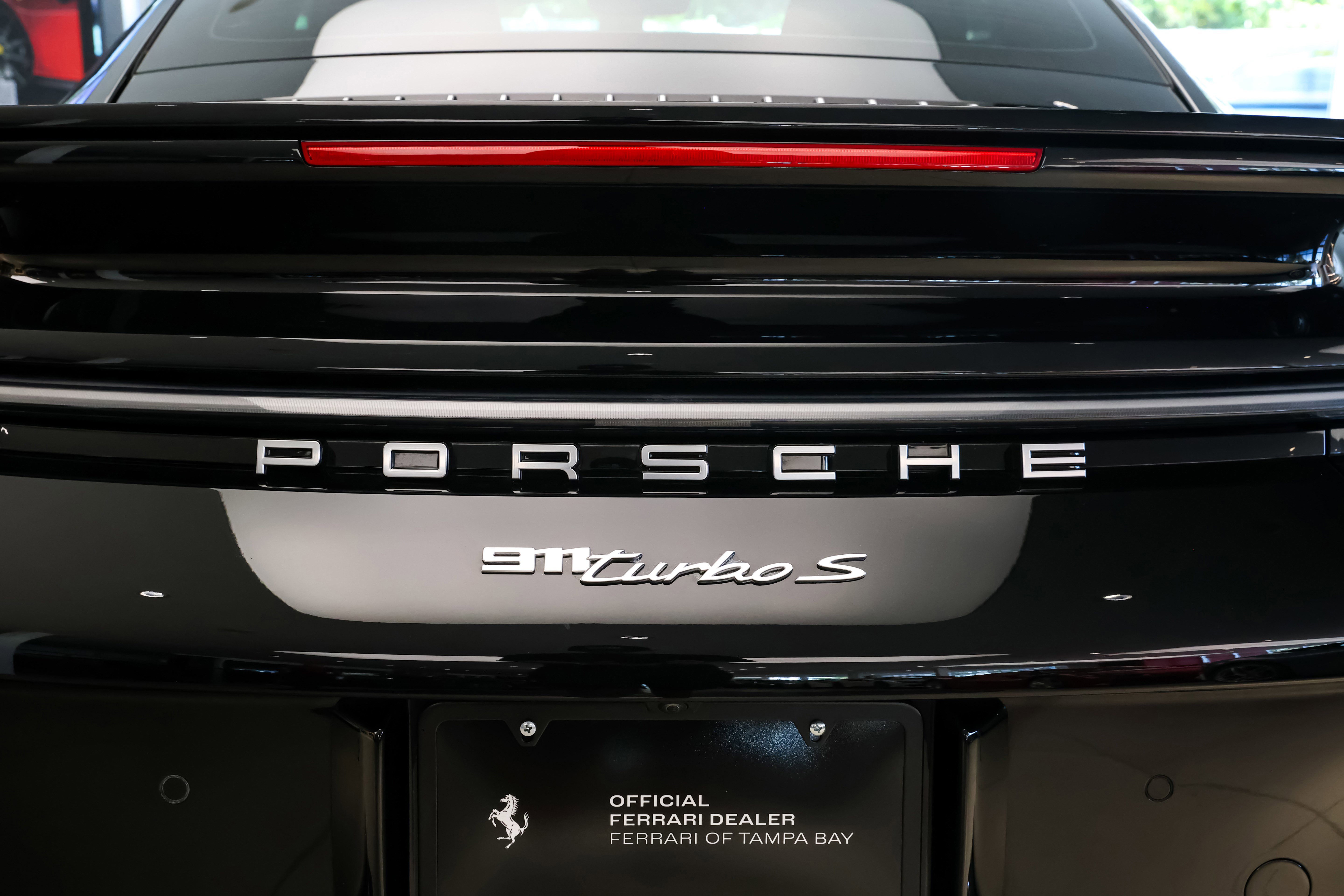 2022 Porsche 911 Turbo S photo 21