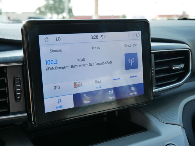 2022 Ford Explorer XLT photo 8