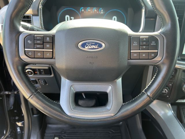 2023 Ford F-150 Lariat photo 18