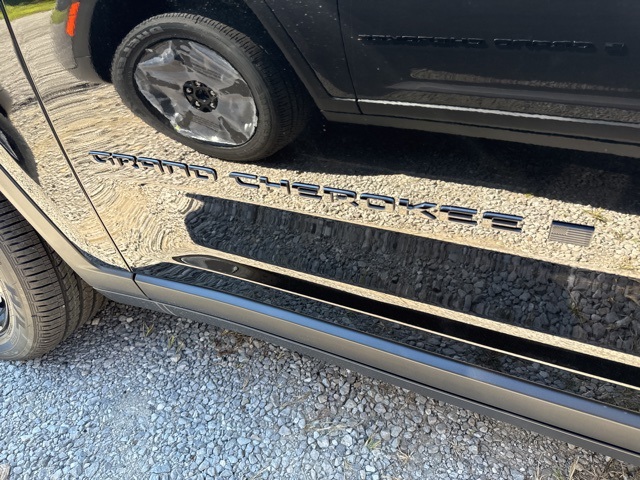 2025 Jeep Grand Cherokee Altitude X photo 4