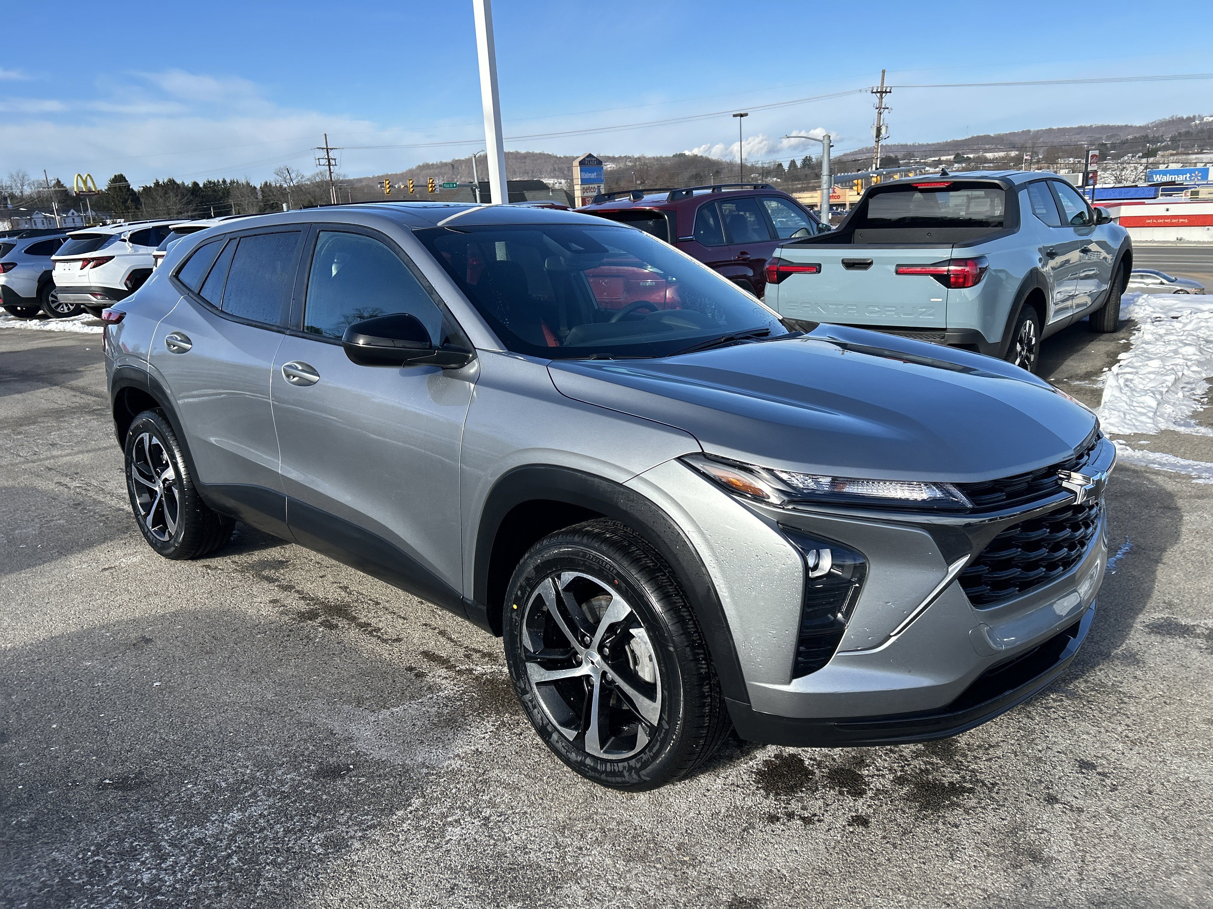 2024 Chevrolet Trax RS's photo