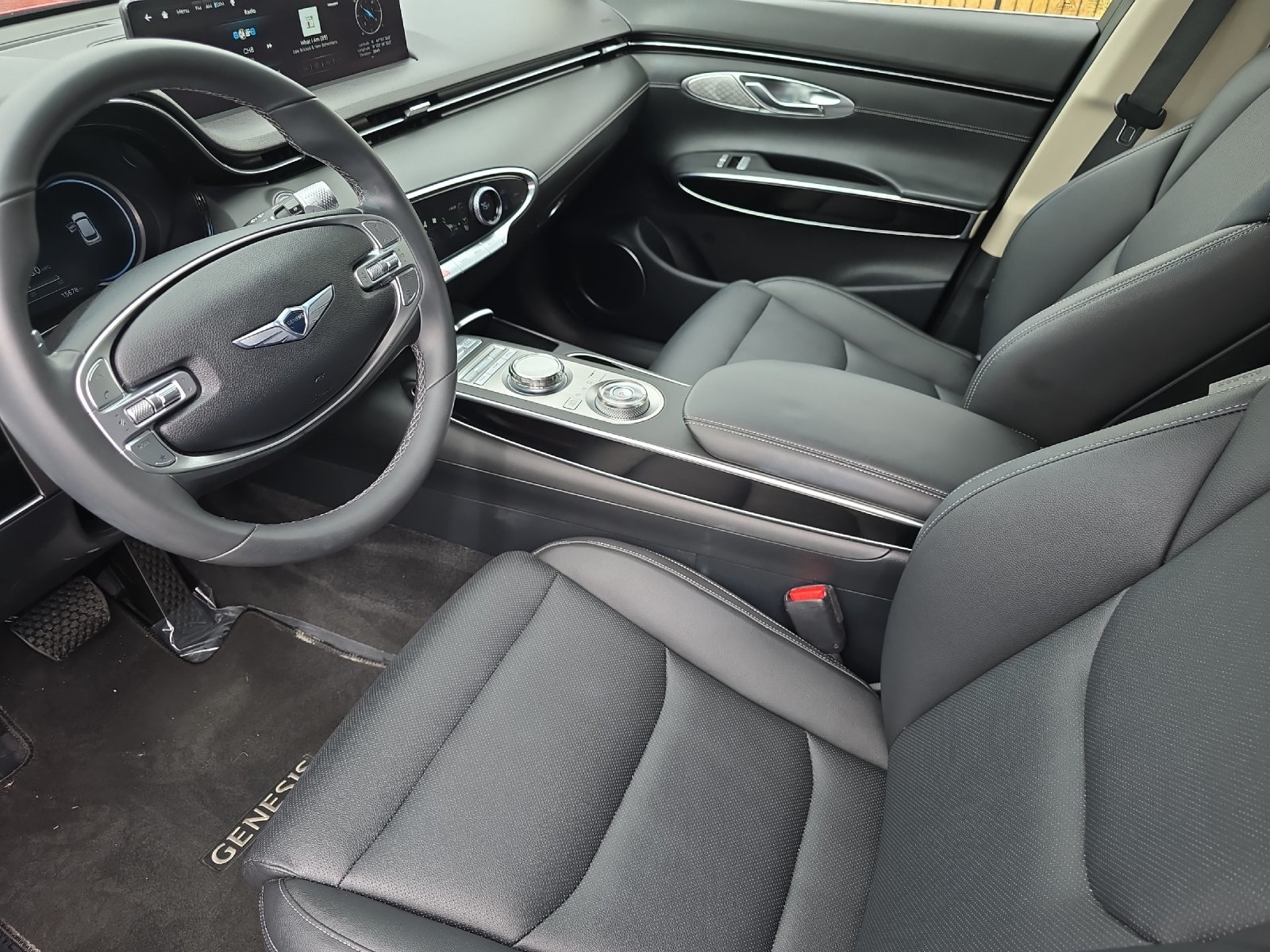 2025 Genesis GV70 2.5T photo 8