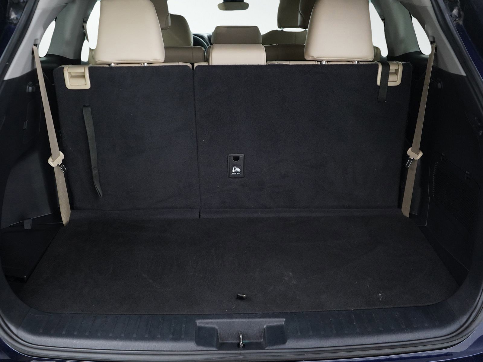 2022 Toyota Highlander XLE photo 8