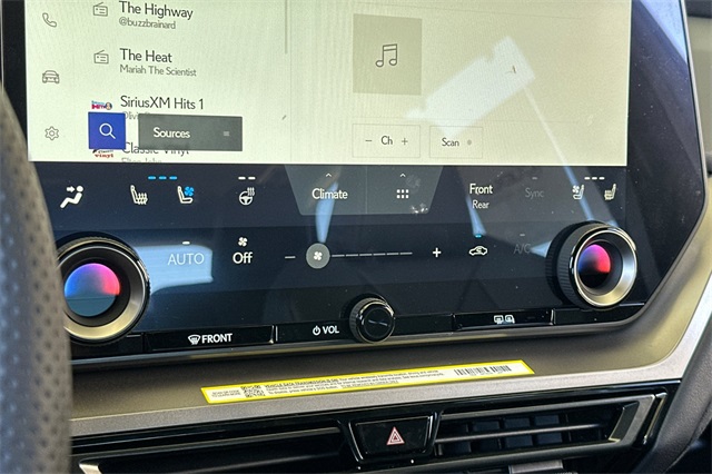 2025 Lexus TX 500h F SPORT Performance Premium photo 18