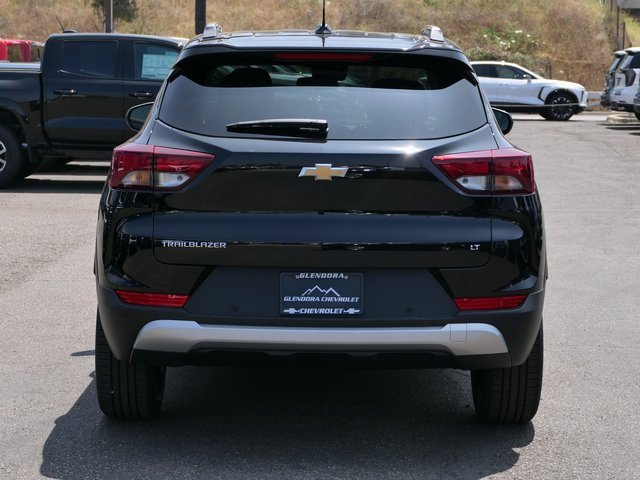 2026 Chevrolet Trailblazer LT photo 4
