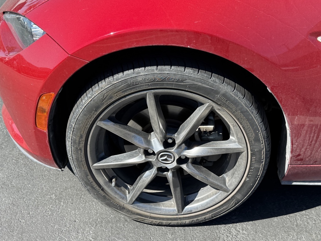 2017 Mazda MX-5 Miata RF Miata Grand Touring photo 5