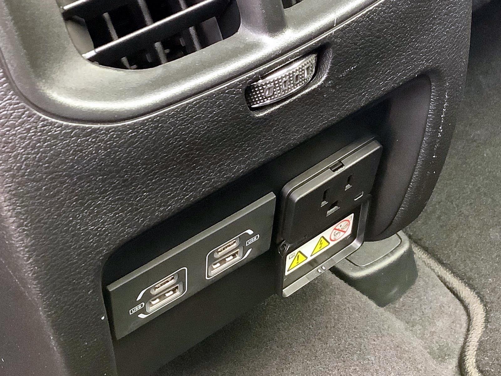 2022 Jeep Cherokee Limited photo 29