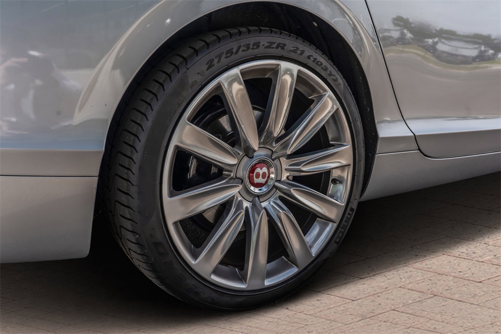 2018 Bentley Flying Spur V8 photo 11