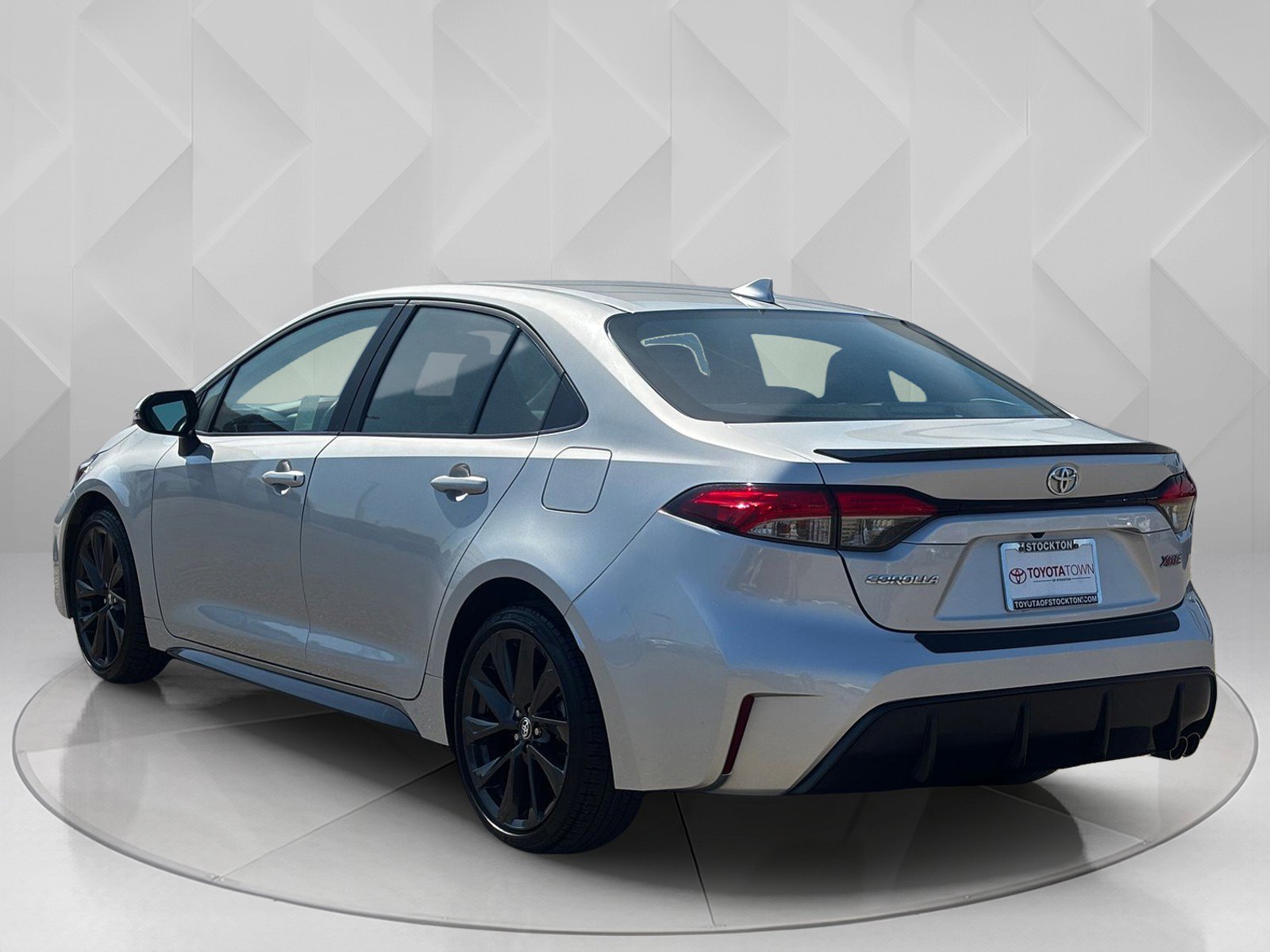 2023 Toyota Corolla XSE photo 4