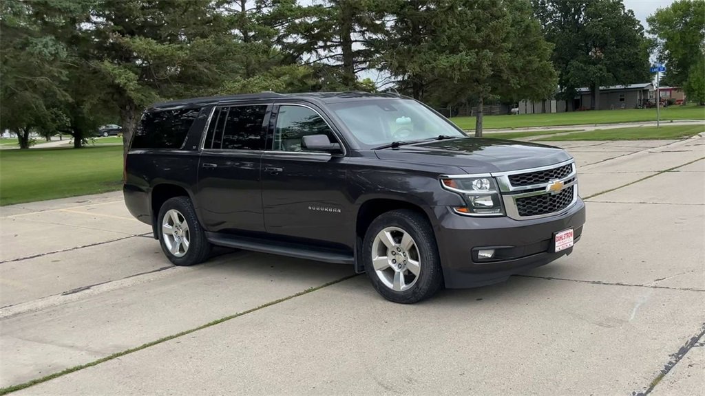 Used 2016 Chevrolet Suburban LT with VIN 1GNSKHKC3GR183383 for sale in Oslo, Minnesota