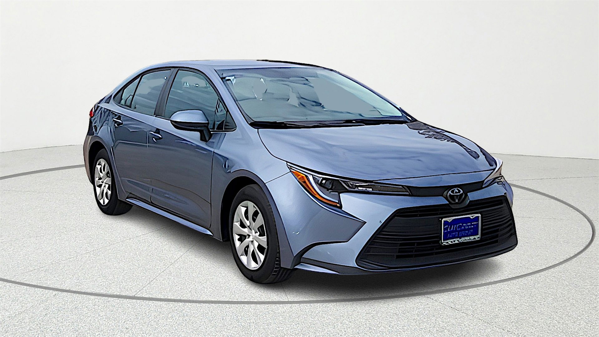 2024 Toyota Corolla LE's photo