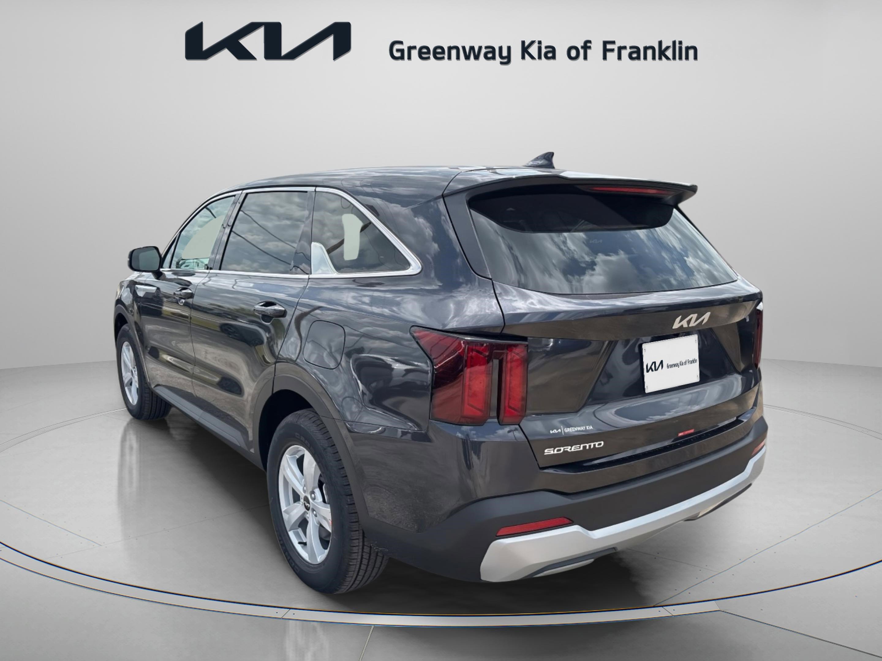2025 Kia Sorento LX photo 5