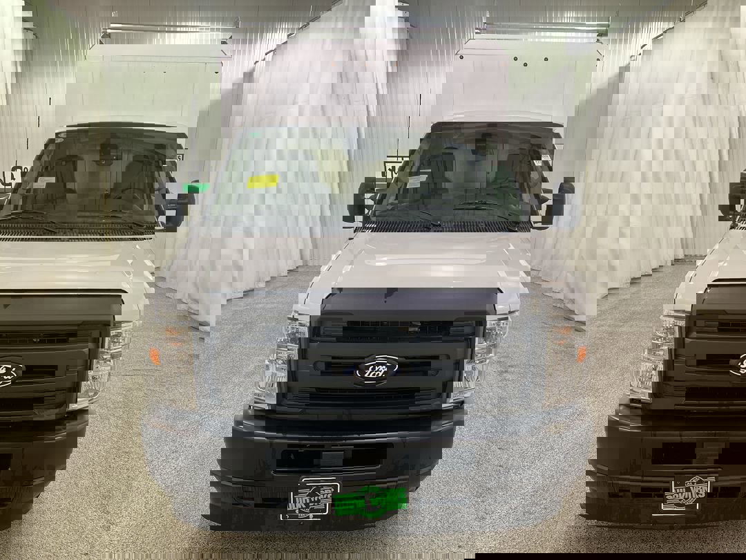 2026 Ford E-350 Base photo 2