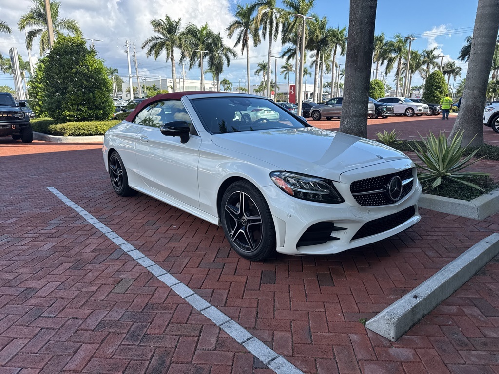 2021 Mercedes-Benz C-Class Cabriolet C300's photo