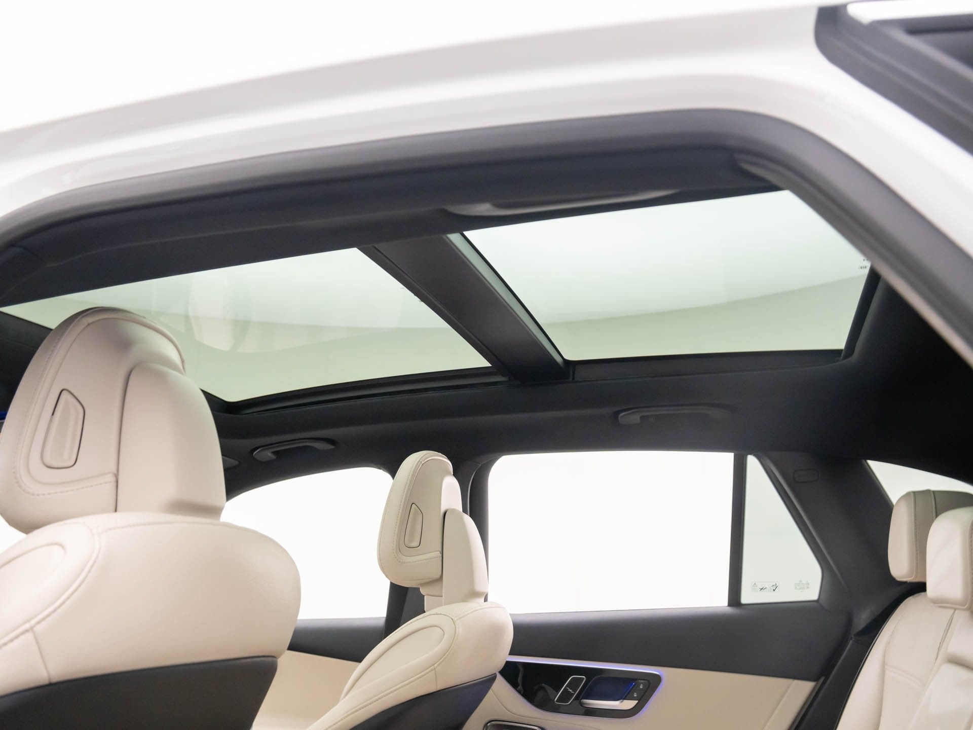 2026 Mercedes Benz GLC 350e 4MATIC photo 19