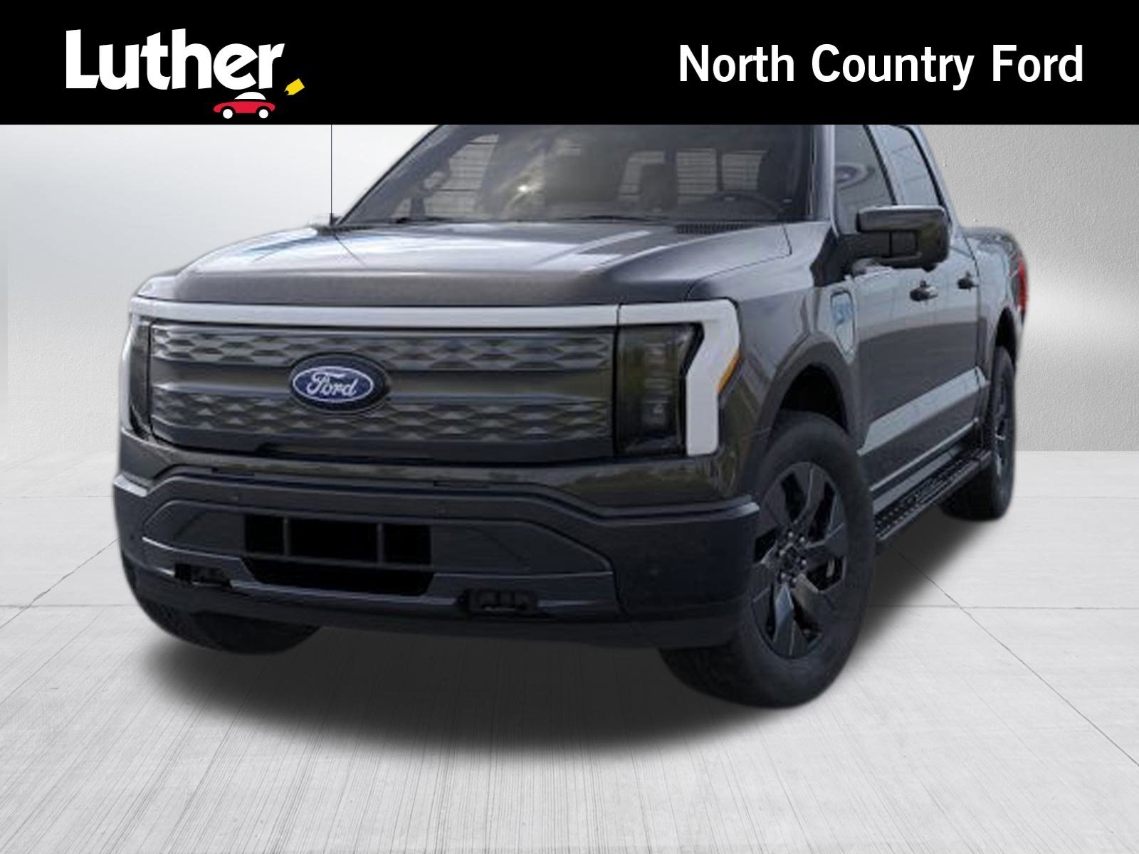 2025 Ford F-150 Lightning Lariat photo 2