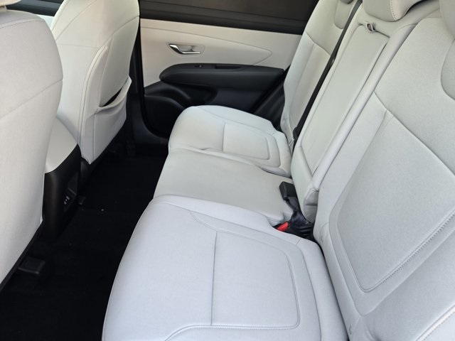 2026 Hyundai Tucson SE photo 19