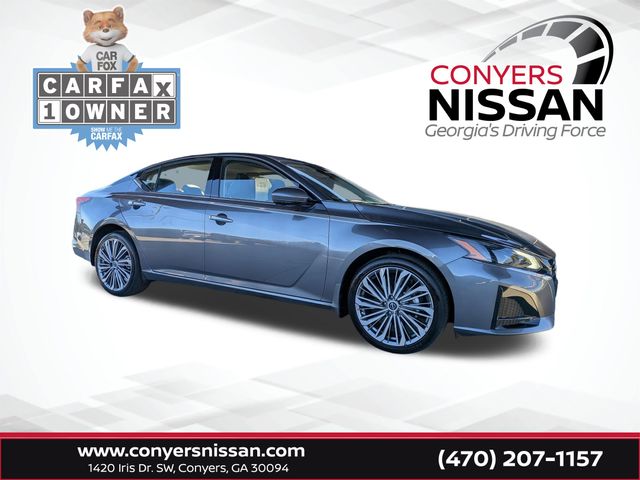 2024 Nissan Altima SL's photo