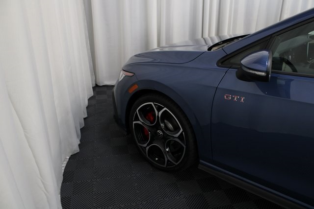 2025 Volkswagen Golf GTI Autobahn photo 20