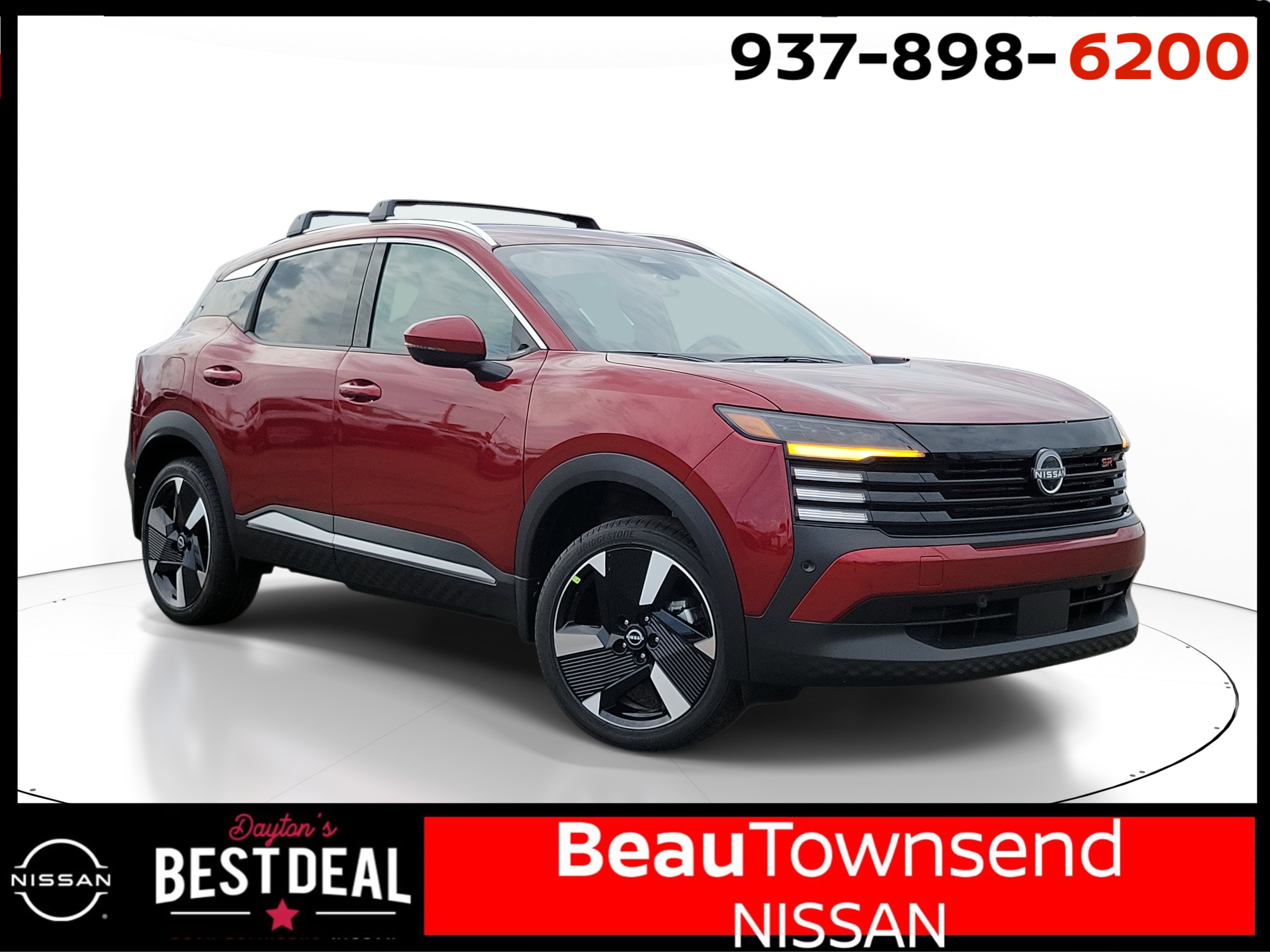 2025 Nissan Kicks SR's photo