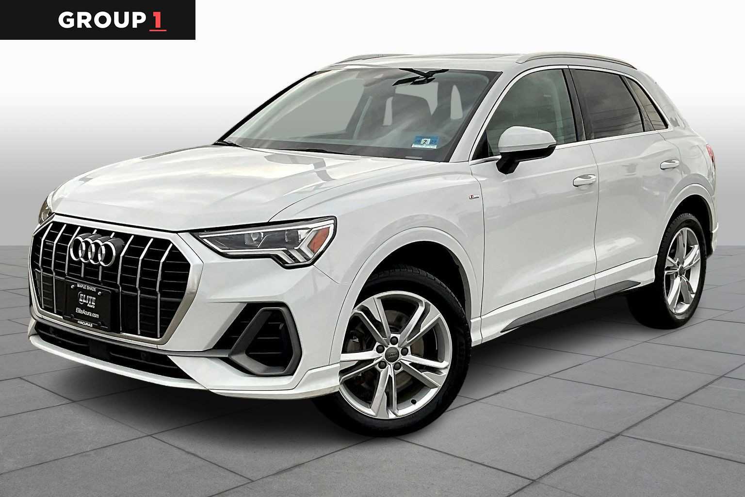 2020 Audi Q3 S Line Premium Plus's photo