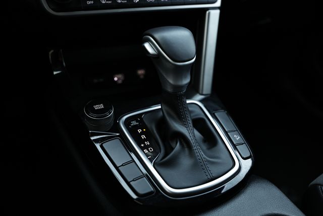 2023 Kia Seltos S photo 34