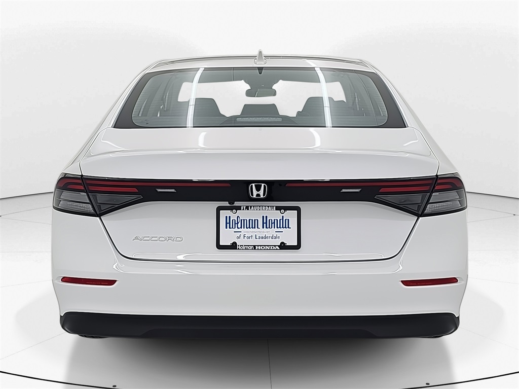 2025 Honda Accord LX photo 7