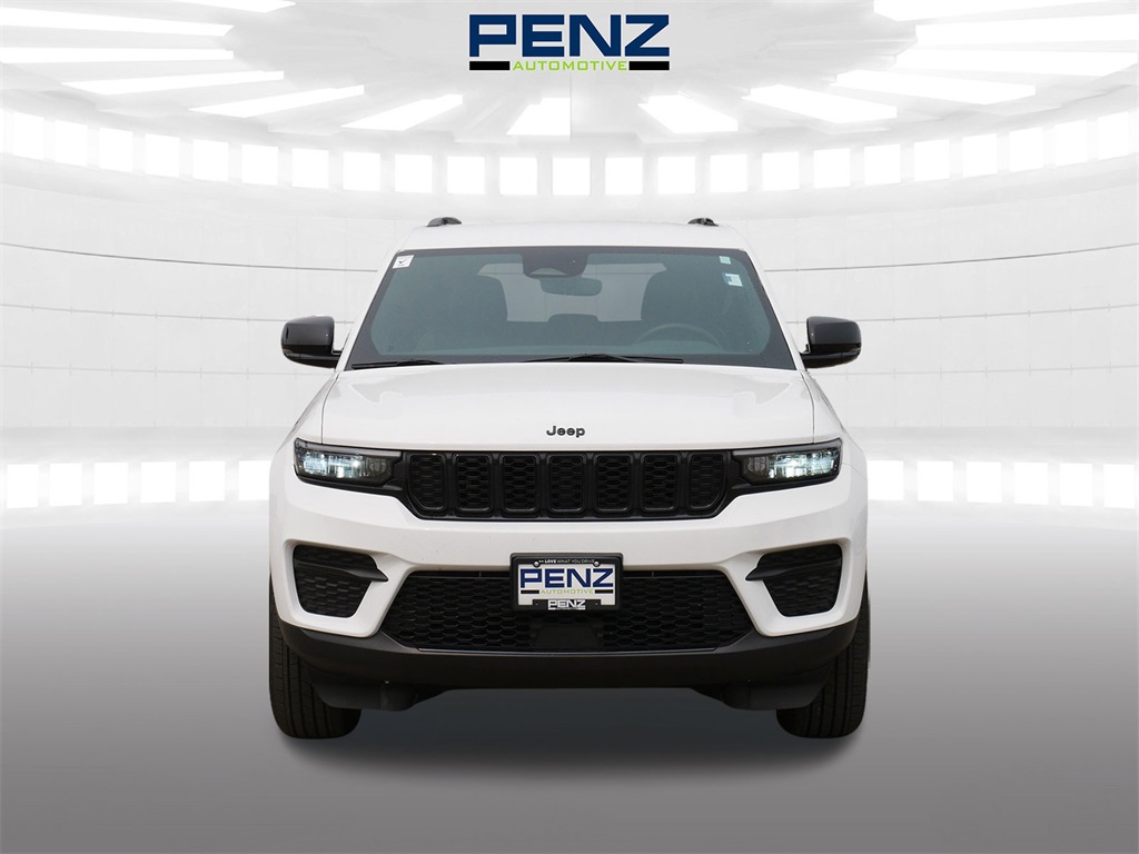 2024 Jeep Grand Cherokee Altitude X photo 2