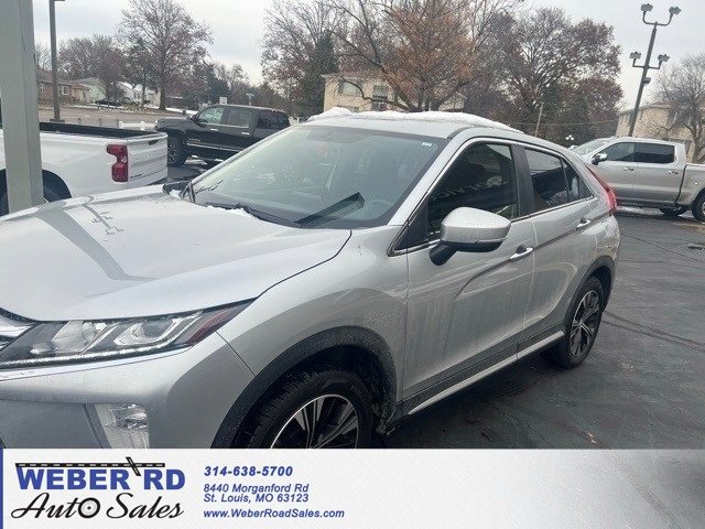 2018 Mitsubishi Eclipse Cross SE's photo