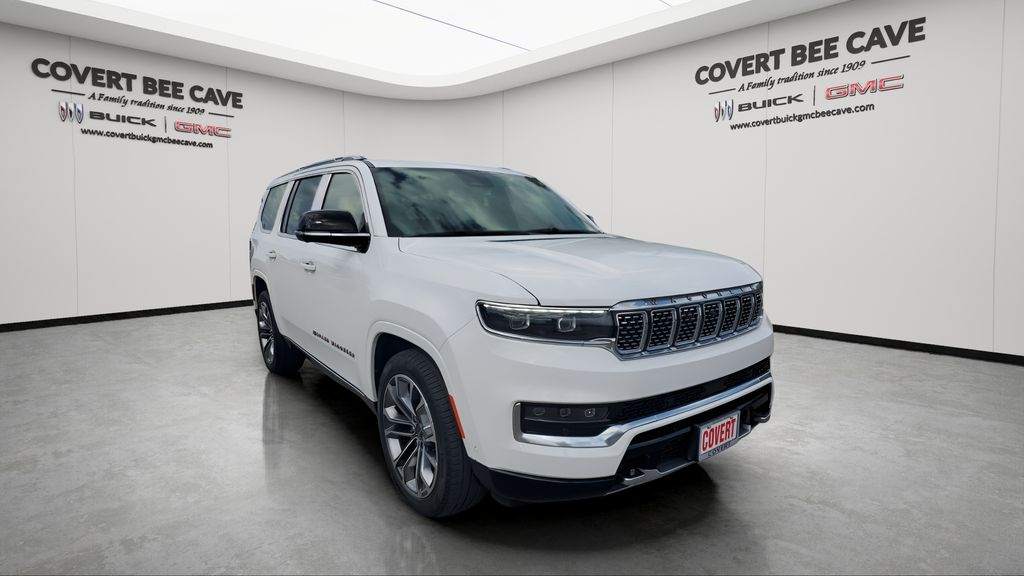 2024 Jeep Grand Wagoneer Series III's photo