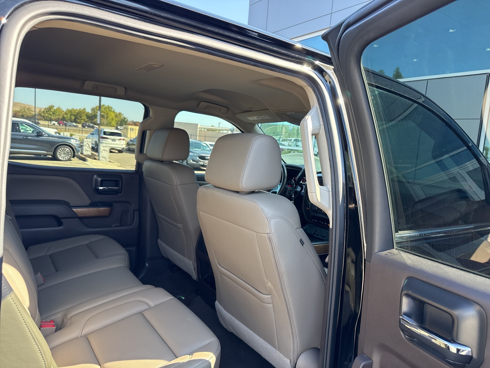 2018 Chevrolet Silverado 1500 LTZ photo 10