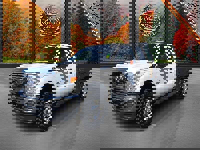 2012 Ford F-350 Super Duty Chassis Cab XLT's photo