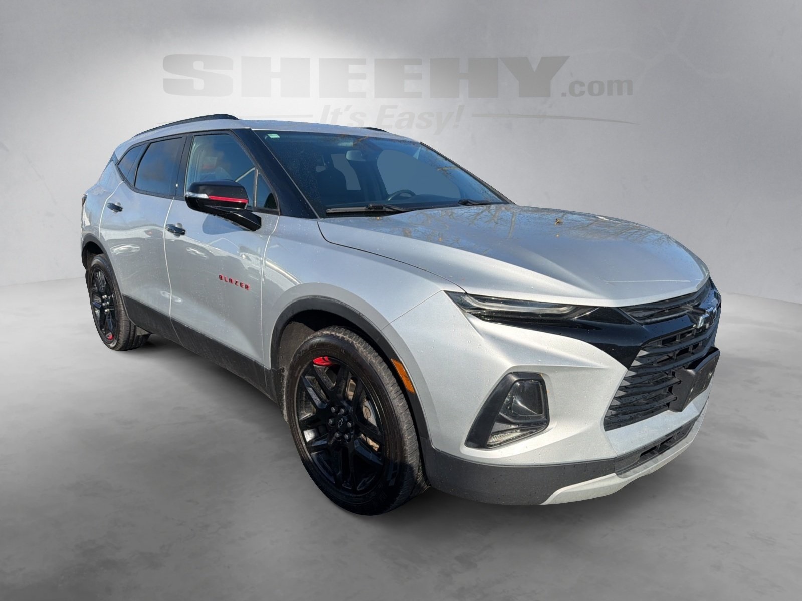 2020 Chevrolet Blazer 2LT photo 2