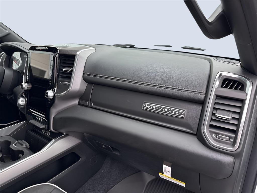2025 Ram 1500 Laramie photo 20