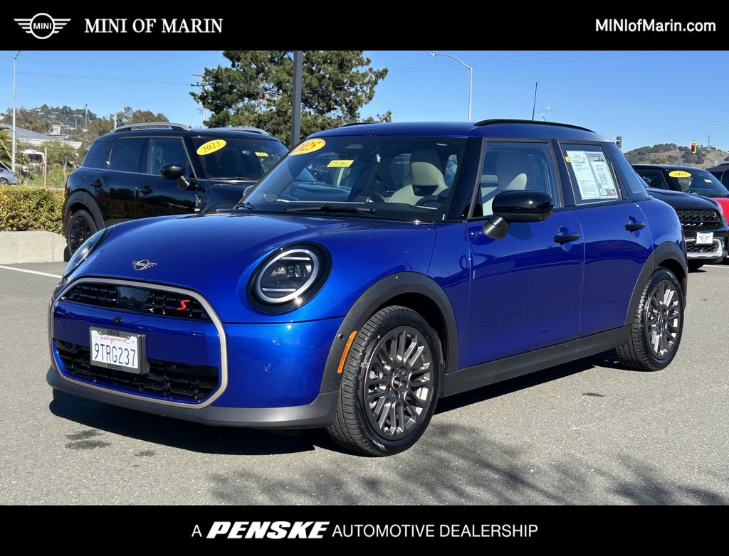 2025 MINI Hardtop 4 Door S's photo