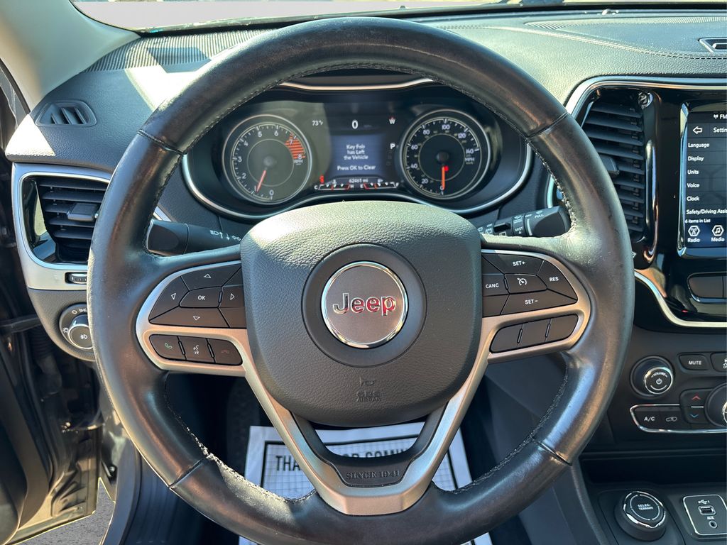 2019 Jeep Cherokee Limited photo 21