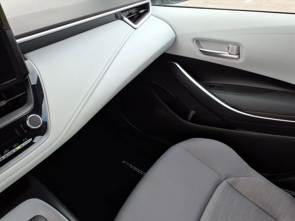 2023 Toyota Corolla SE photo 11