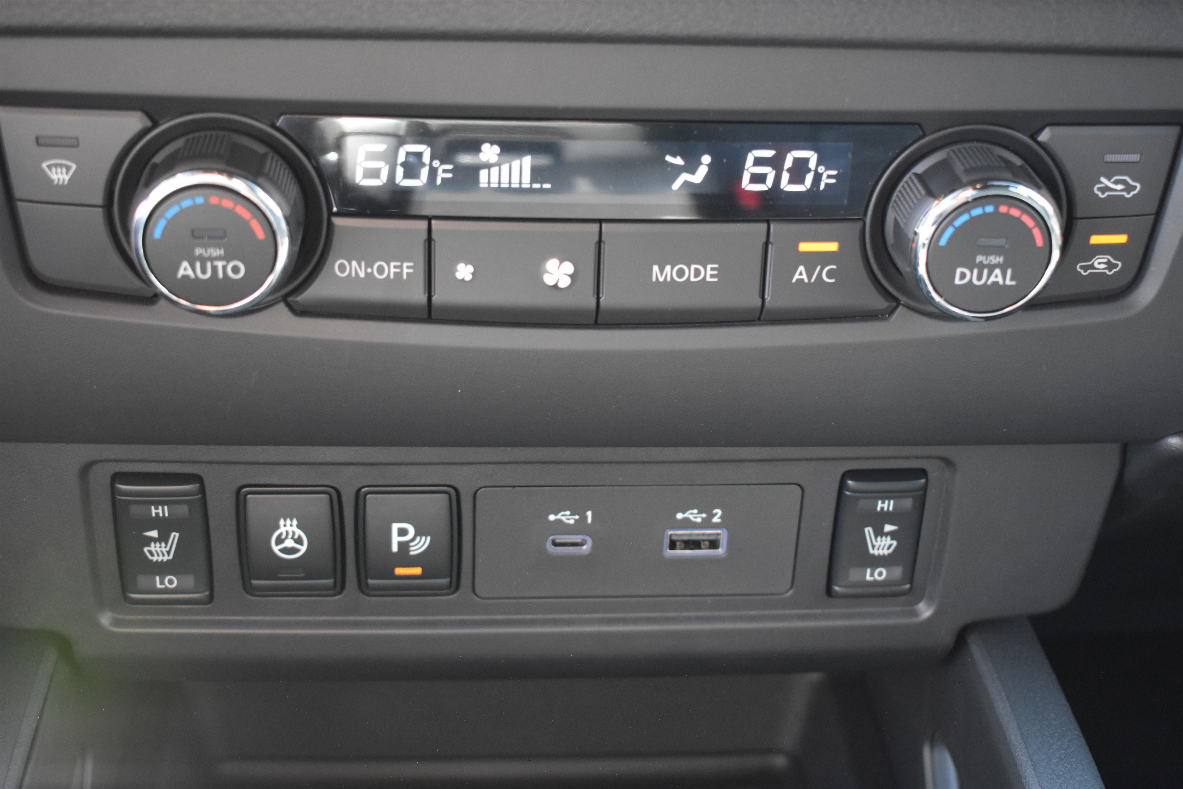 2026 Nissan Frontier Crew Cab SV photo 15