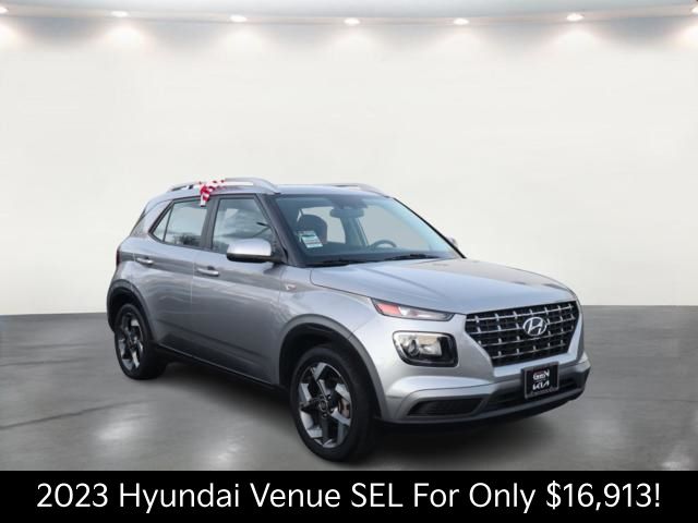 2023 Hyundai Venue SEL's photo