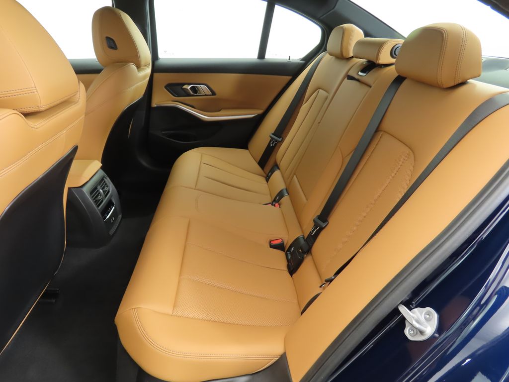 2025 Bmw 330i photo 21