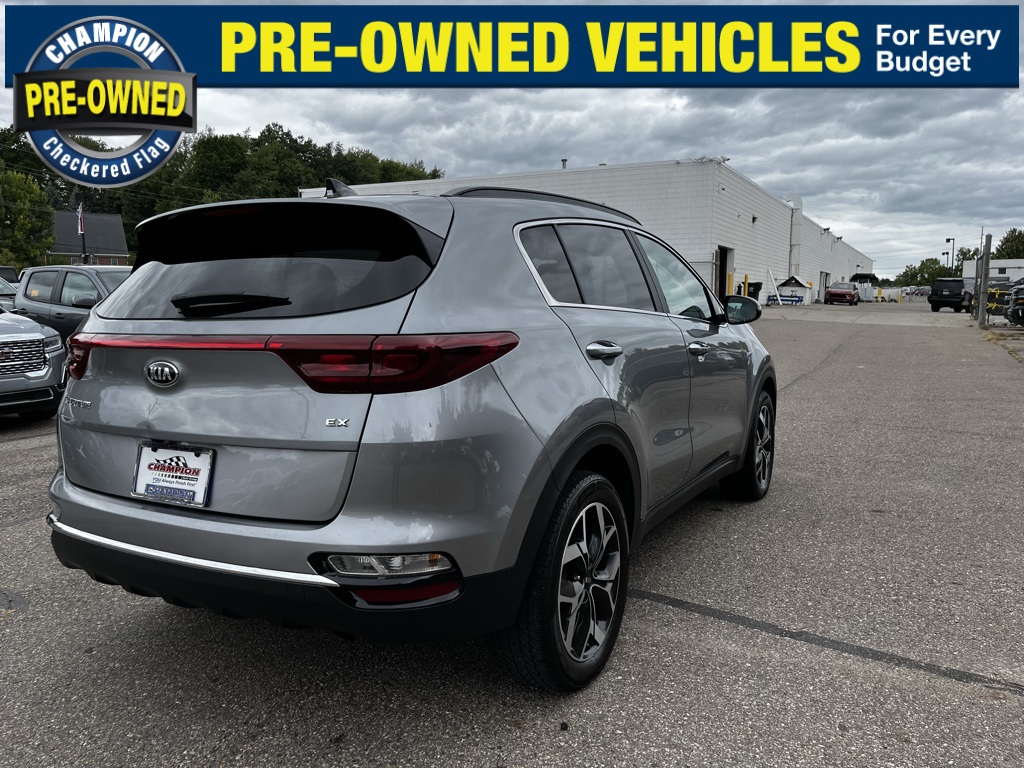 2022 Kia Sportage EX photo 5