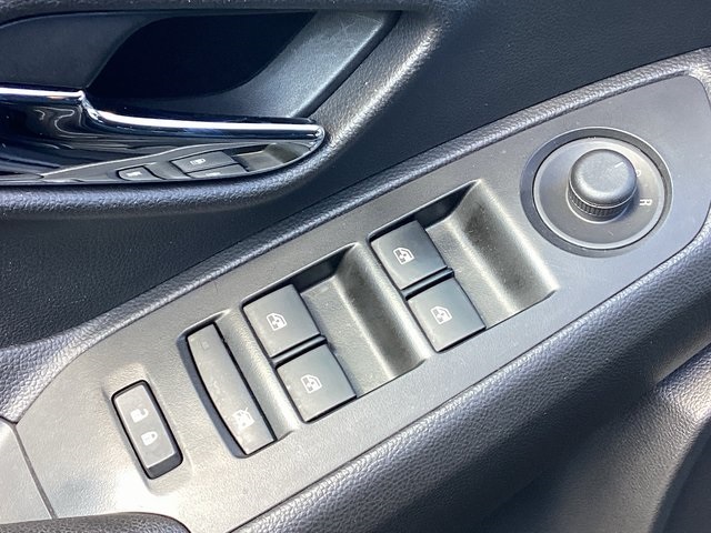 2019 Chevrolet Trax LT photo 25