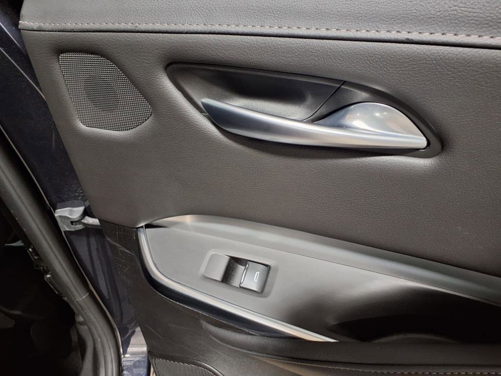 2023 Cadillac XT4 Premium Luxury photo 22